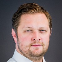 Piotr Niewiarowski, Mba