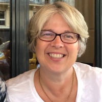 Tracey Laustsen