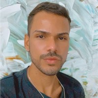 Esdras Souza