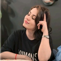 Negar Ahadi