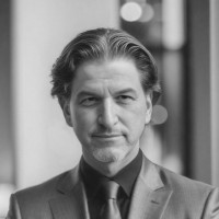 Christopher Manes