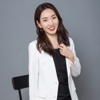 Crystal Luo