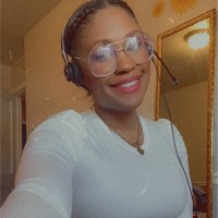 Nichelle Wallace