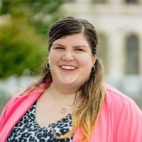 Virginia Larsen, Cpsm