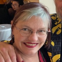 Pamela Grundy