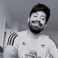 Jhostin Londoño