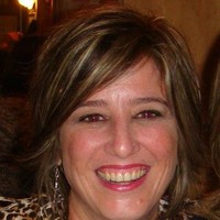 Luciana Vasconcelos Brandão