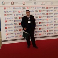 Заур Родников