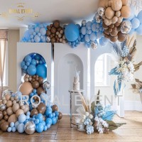 Iris Liang🛳✈️🚚