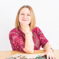 Jamie M Rapavy