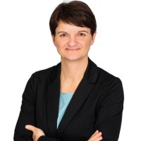 Dr. Waltraud Öller