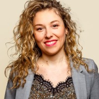 Caroline V.