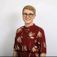 Ellen Kneifel