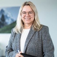 Claudia Schmuckli