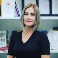 Эсмира Комилова