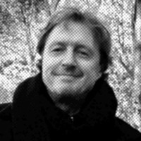 • Ton van Driel •
