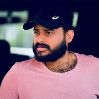 Dr Vijay Maadhhav