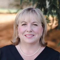 Lynn Holland