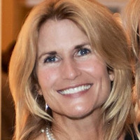 Lisa Dawes