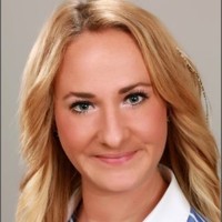 Sandra Sauer