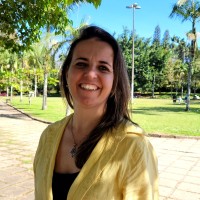 Fernanda Rezini