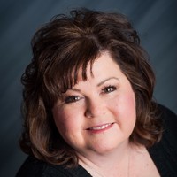 Tracie Clay