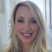 Traci Hart