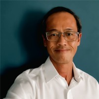 Tze Ian Lee