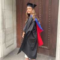 Lowri Bellis