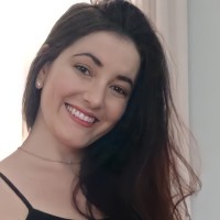 Deborah Soares Louzada