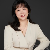 Selina Kou