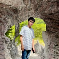 กษิดิศ วรสนาม