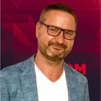 Steffen . Reuter