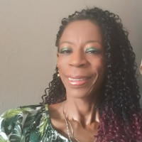 Bernidette Davis
