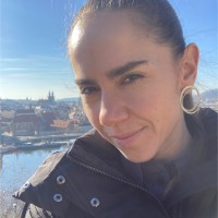 Anna Stárová