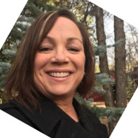 Annmarie Peake, Pe, Med