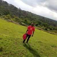 Enos Bundi