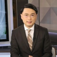 KENNETH LI