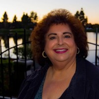 Debora Hill