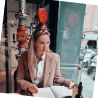 Ester Klos, Msc