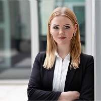 Julia Lackner