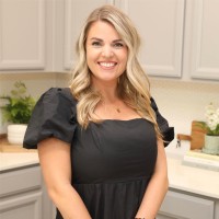 Courtney Calhoun