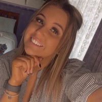 Madeleine Robins