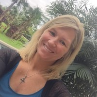 Jennifer Ritter