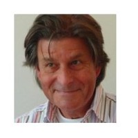 Simon Greaves