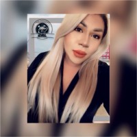 Rebeca Flores