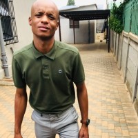 Brian Mphahlele