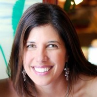 Suzanne Linnell