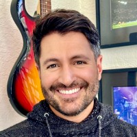Claudio V. C. Macedo
