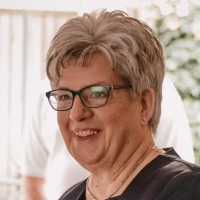 Betsy Luttels